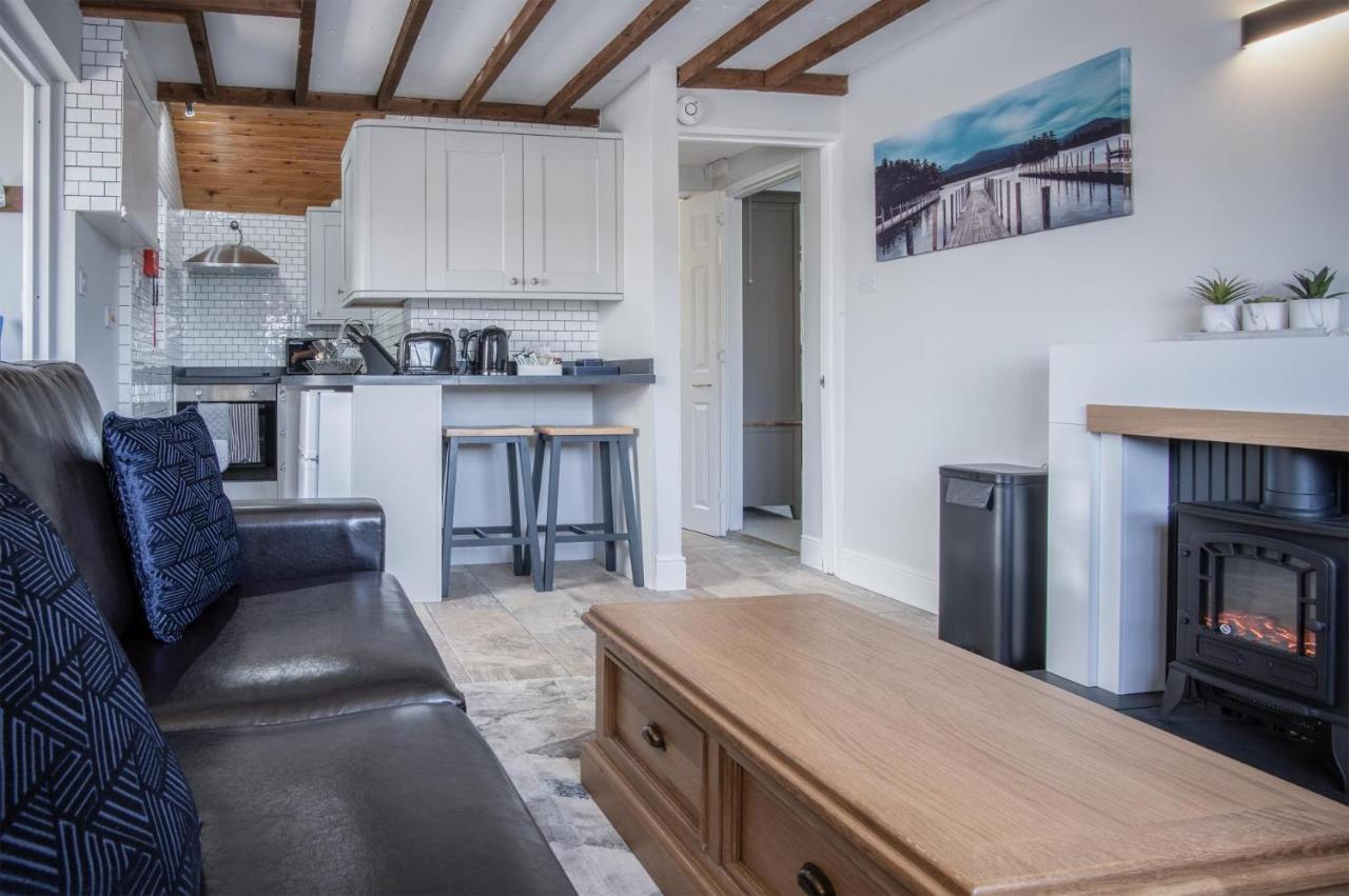 Honeysuckle Cottage - 1 Bedroom Cottage - 암로스 외부 사진